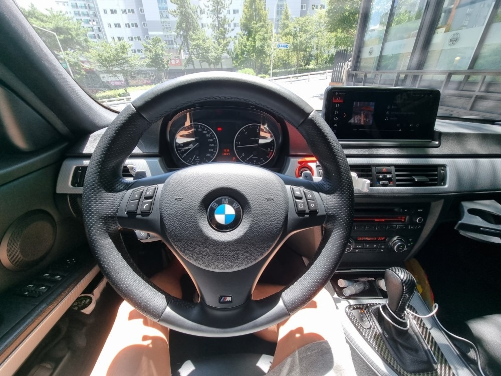 bmw e90 3시리즈 320d m스 중고차 직거래 (23)