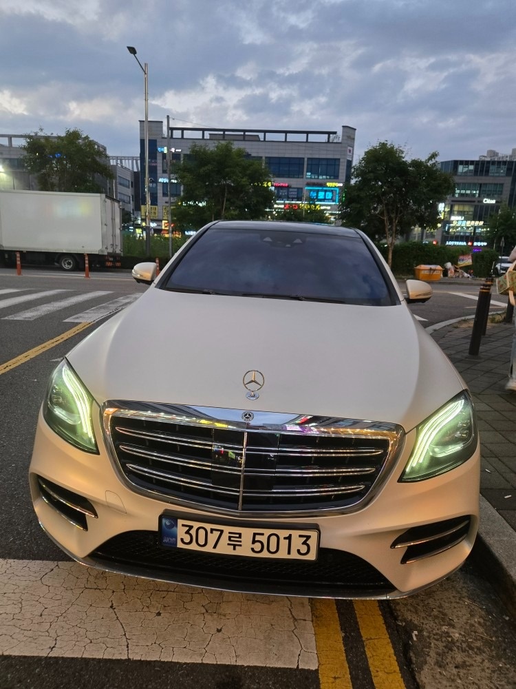 S 클래스 W222 S350 d 4Matic 후기형 (286마력) 매물 썸네일