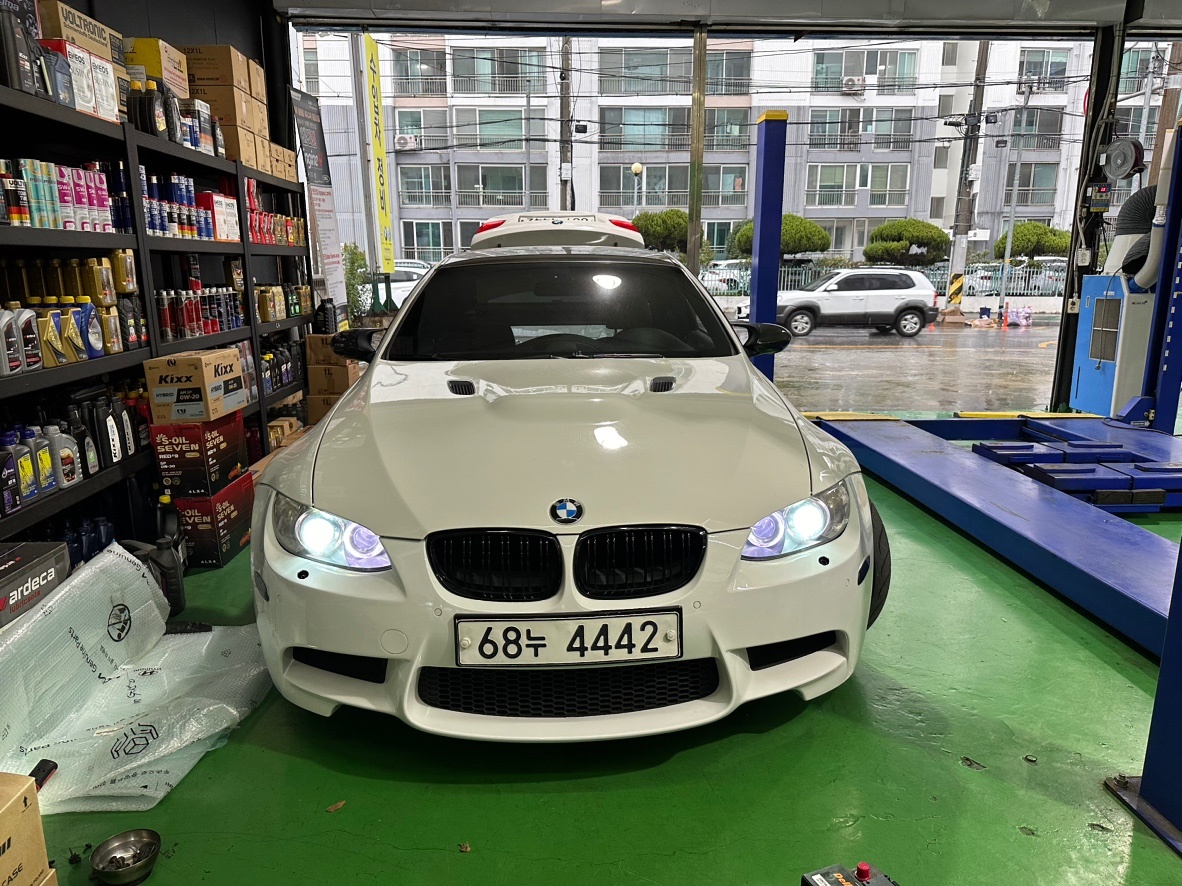 e92 4.0 자연흡기차량  e92 