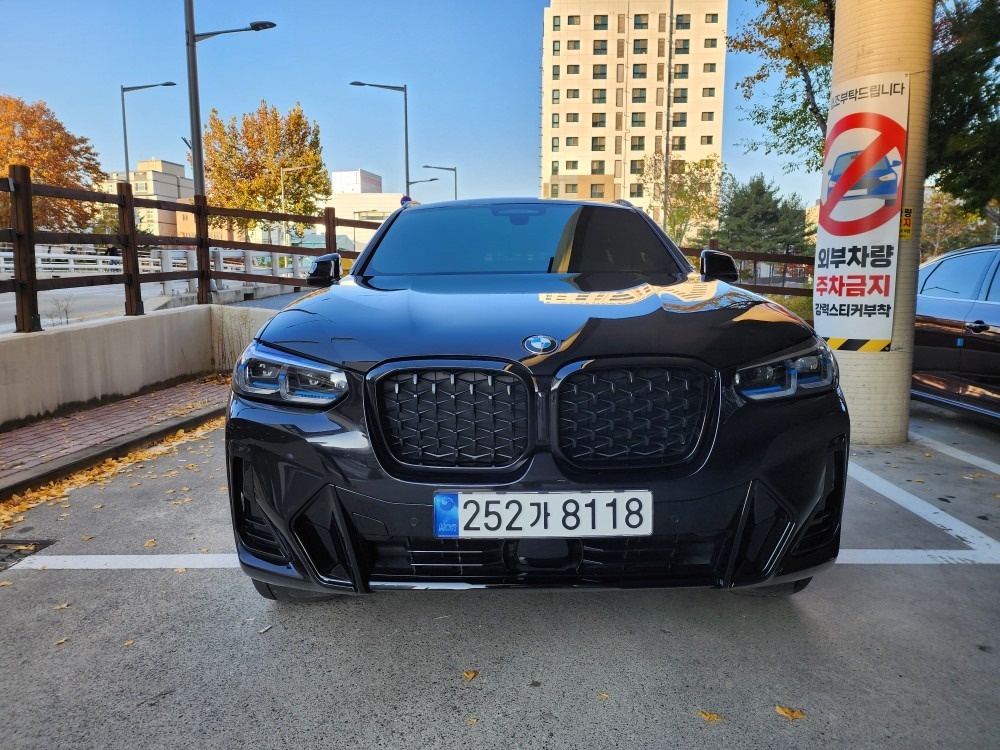 X4 G02 20 i xDrive 후기형 (184마력)M 스포츠 프로 매물 썸네일