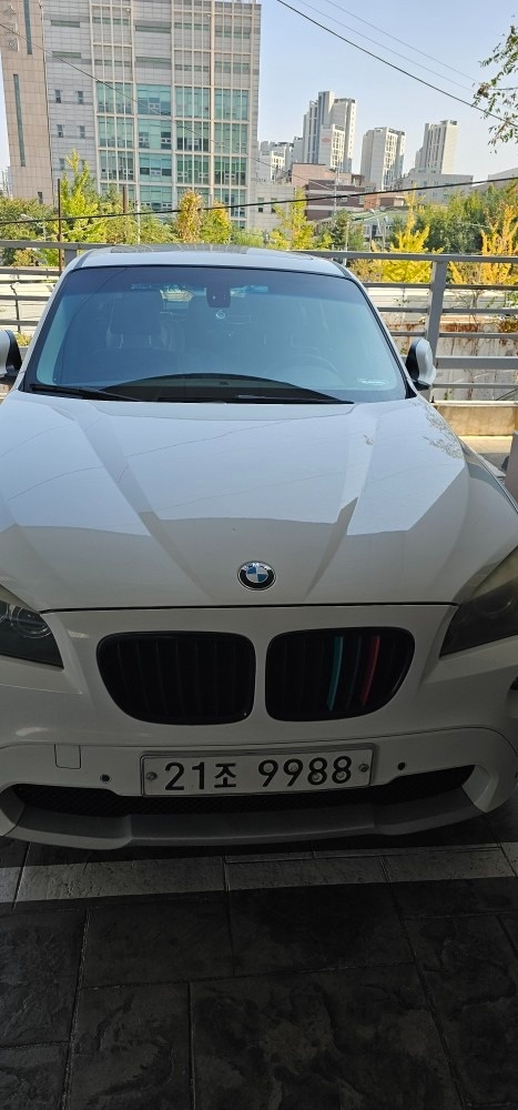 X1 E84 20d xDrive 전기형 (177마력) 매물 썸네일