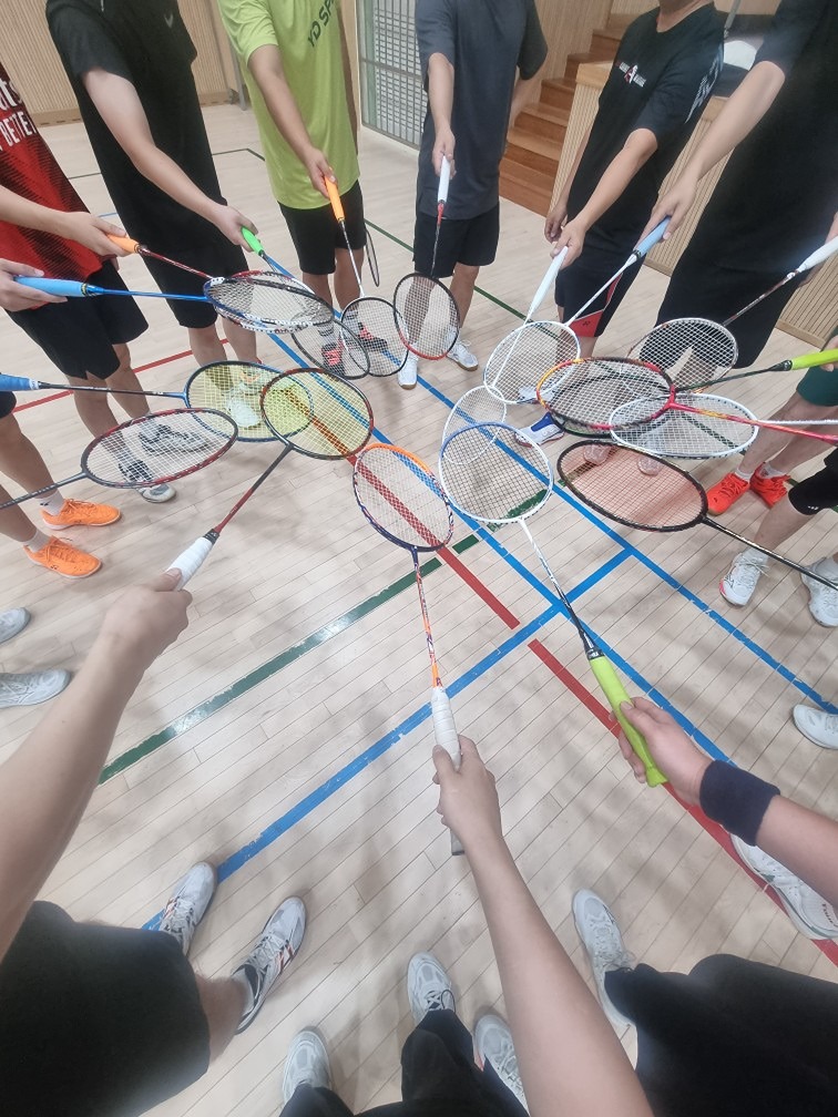 🏸 배모(Baemo) 앨범 사진