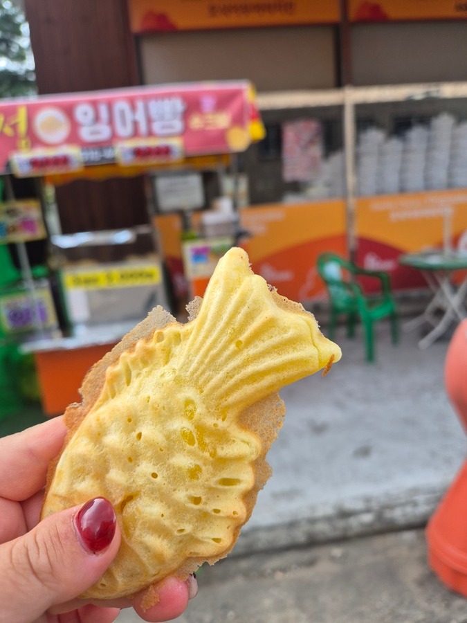 호식이두마리치킨과학단지점 picture 5