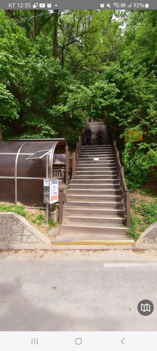 철탄산, 성재 둘러보기