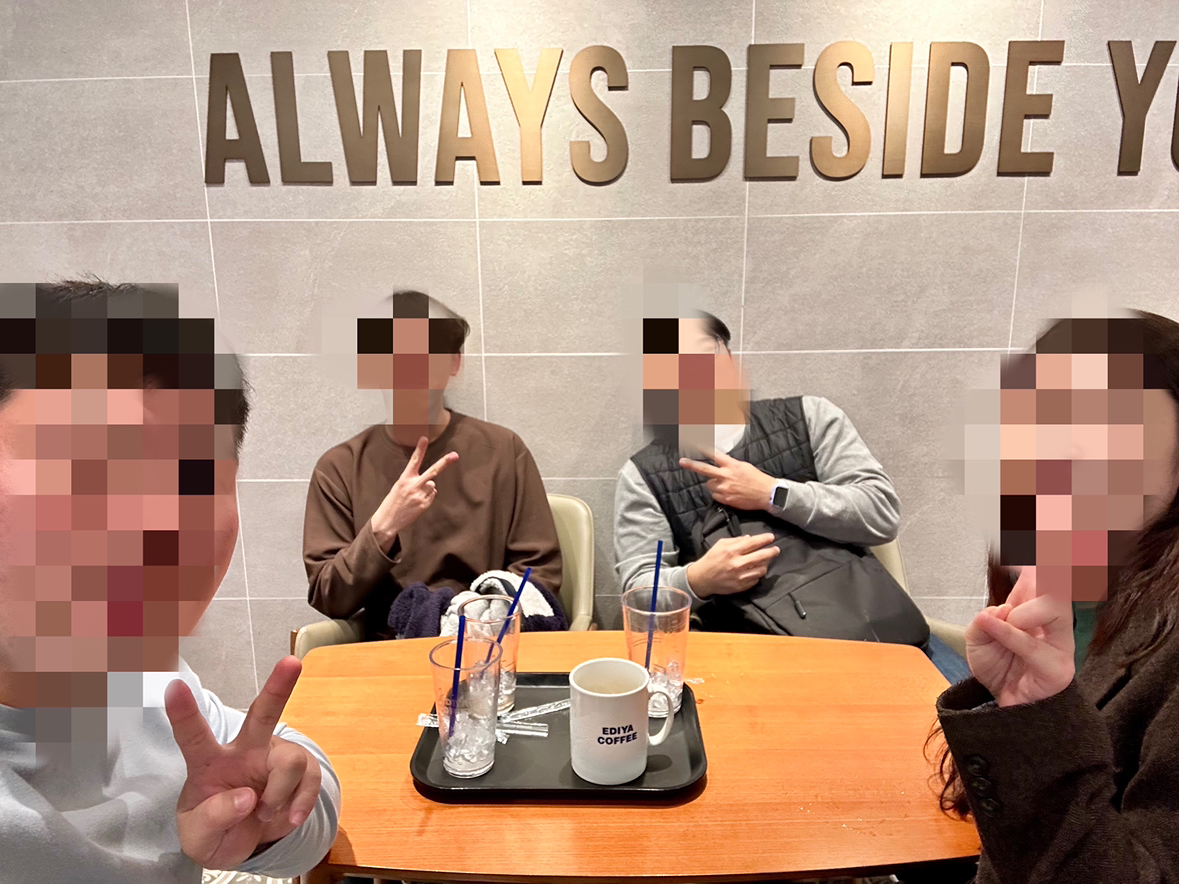 11/01일 탁구벙모임
즐거운 탁구 30분하고 2시간 열심히 수다떨기 ㅎㅎㅎ