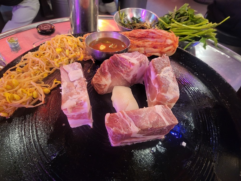 구래동 1차 육더쿠 2차 이자카야 포차

일일 무제한 벙 많이 많이 환영합니다~^^

#김포모임 #인천모임 #인천서구모임 #검단모임 #일산모임