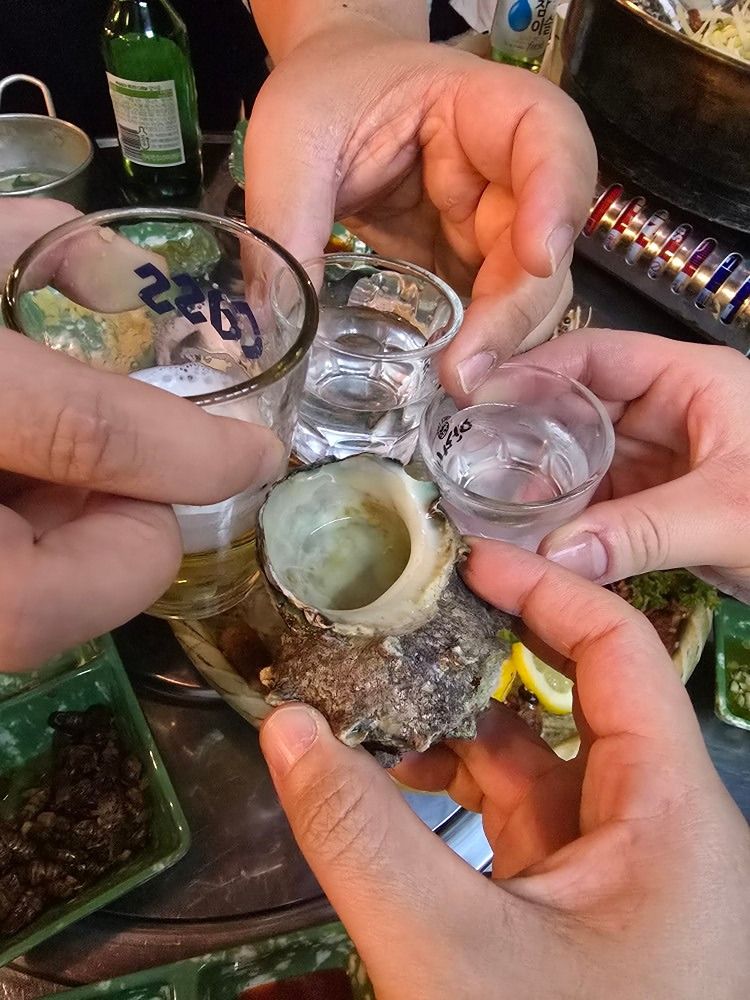 친구야 밥묵자~~스쳐도운명♡