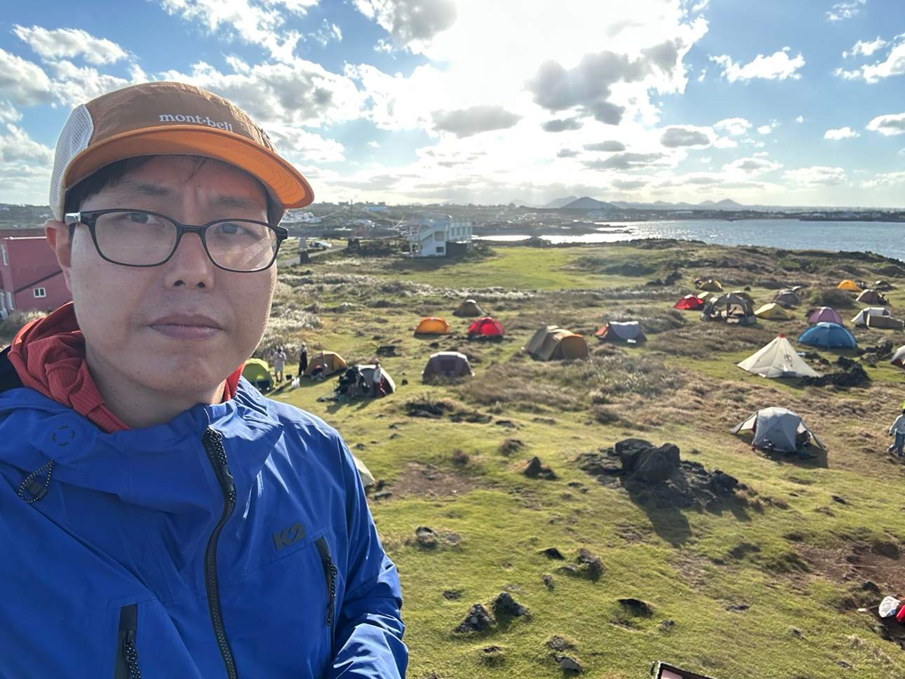 안녕하세요  
향남1지구 살고. 백패킹 이나 등산 같이하고 싶어서 가입했습니다. 
저도 댈꼬 댕겨주세욥.