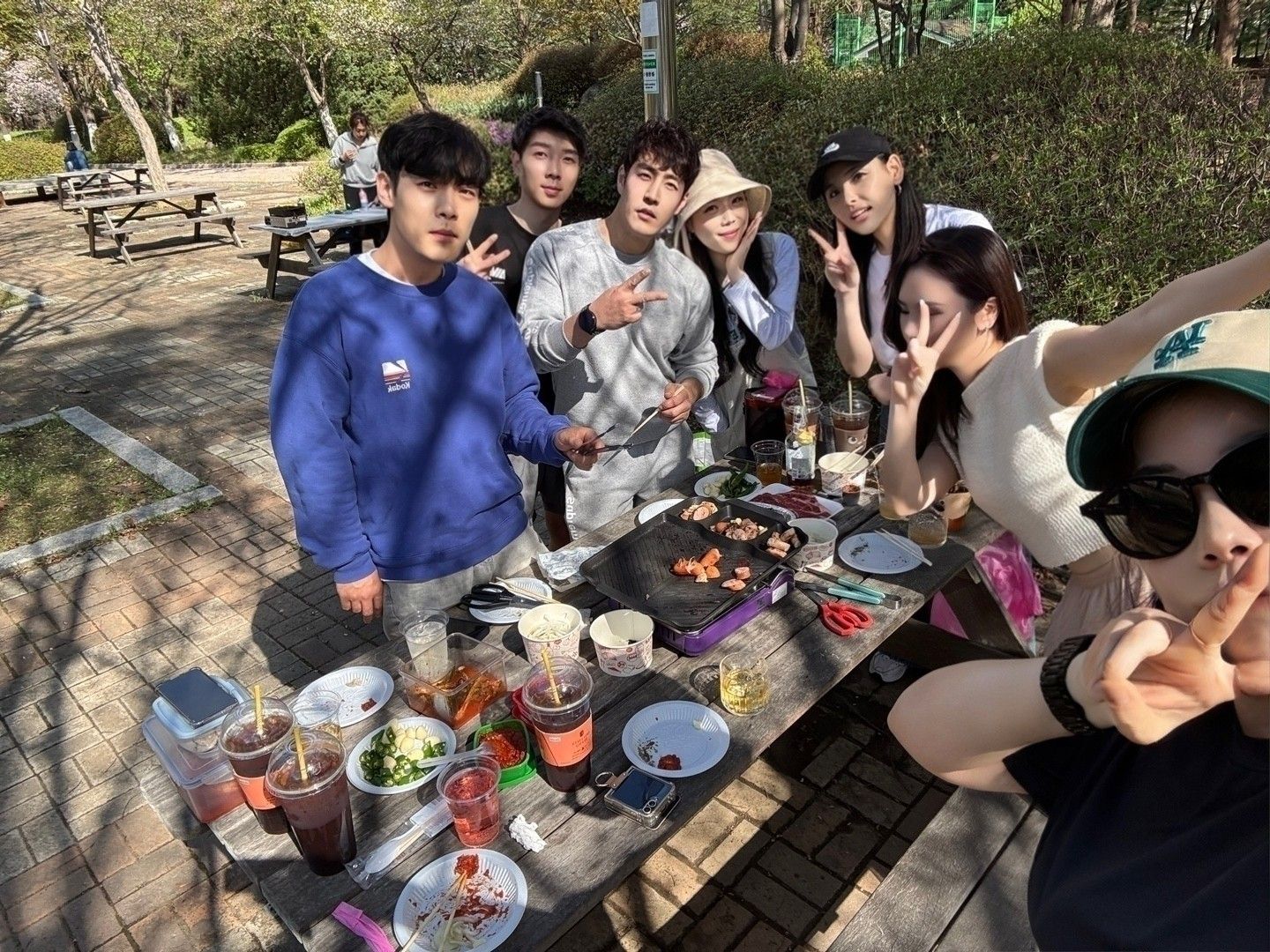 놀아볼고양~?😝