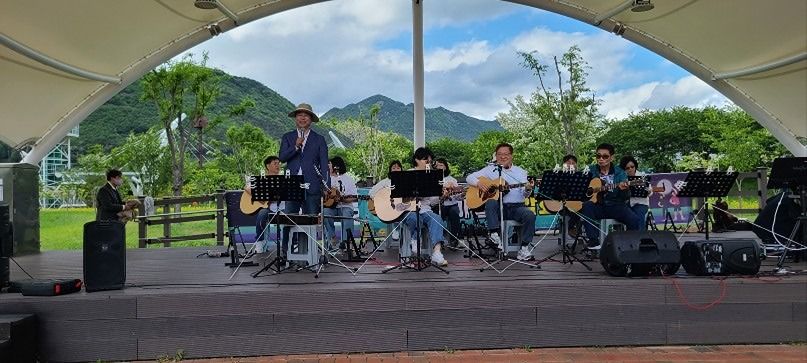 Acoustic Space 통기타 석촌마을