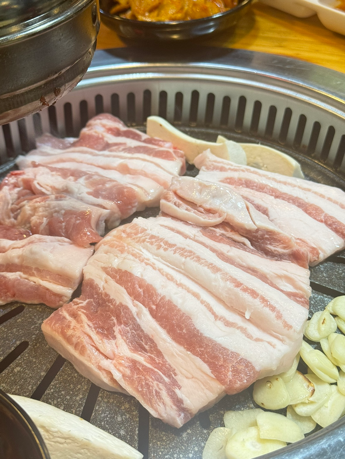 고기한점 단백질 두점