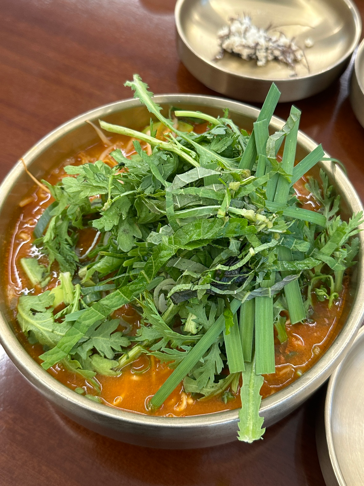 어탕국수 맛있네..??