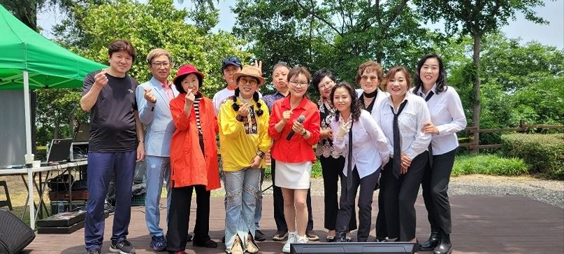 천사노래예술단 앨범 사진