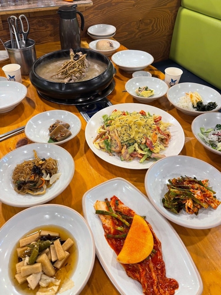 더워진다 백숙먹고 기력 찾자