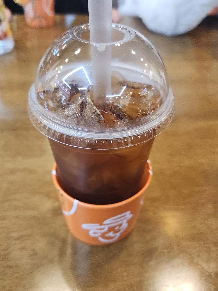 시원한 차한잔 먹고가실래요