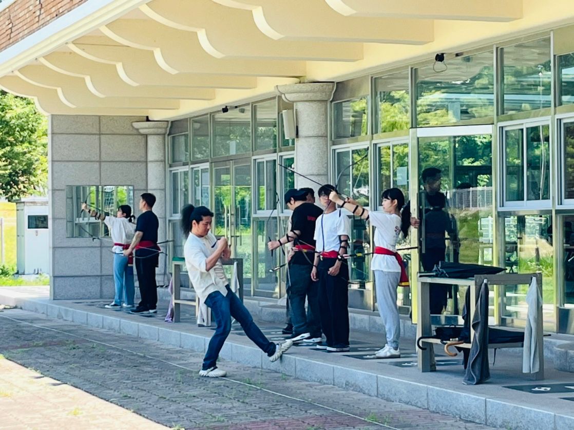 국궁 활쏘기의 묘미 앨범 사진