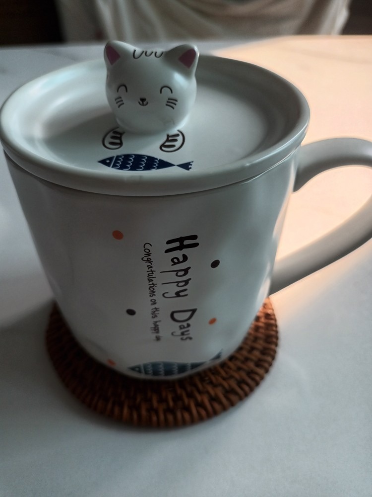 저는 

울집 야옹이와 녹차 한잔 가볍~게~~ 

힐링�하고있어요~~ㅋㅋ