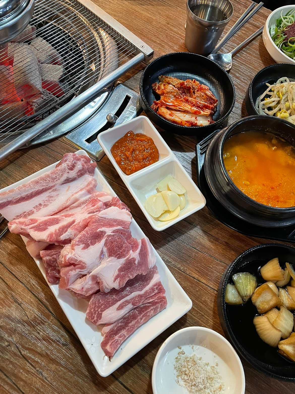 내일 저녁 같이 드실분들 모집합니다~! 냠냐미😋