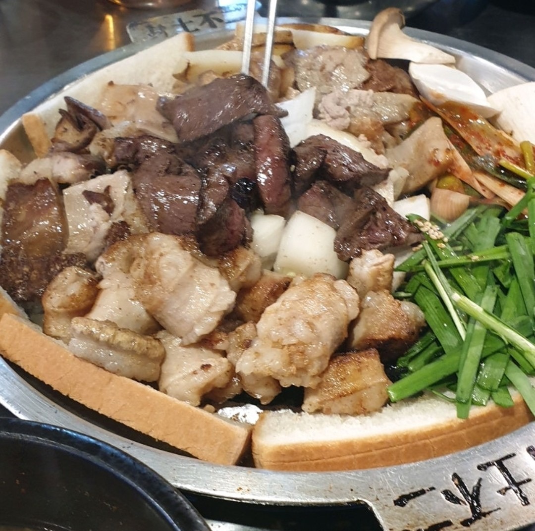 우사랑 양곱창 가보시죠~