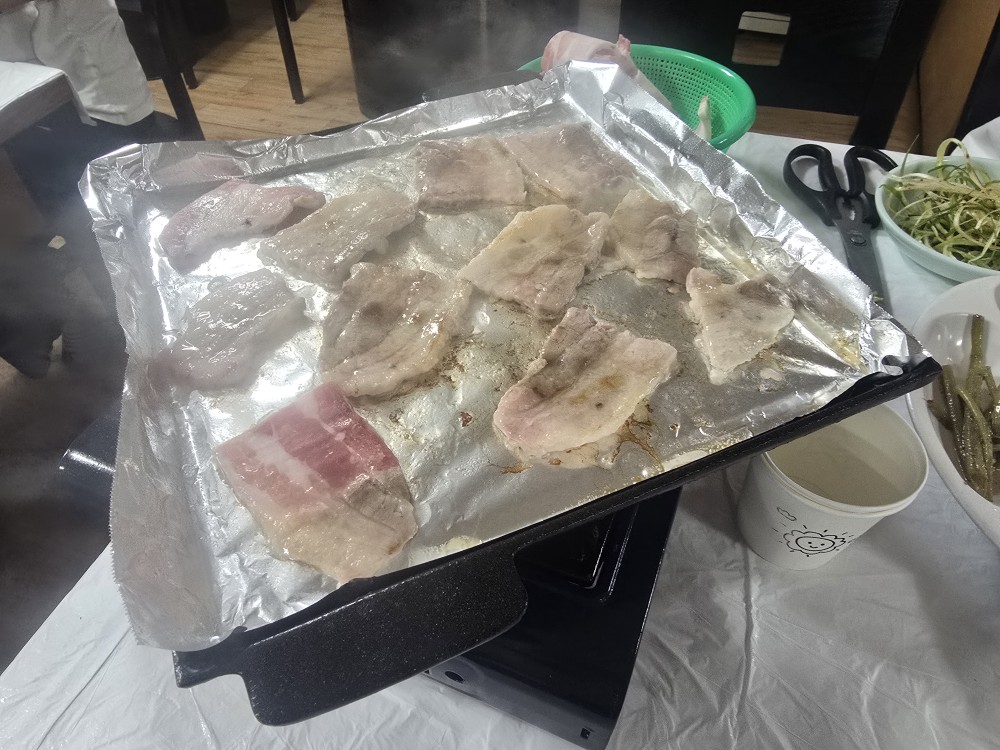 오랜만에 아는 동생이랑 저녁먹었는데

여기 멤버분들이랑도 오고싶을 정도로 맛있엇어요