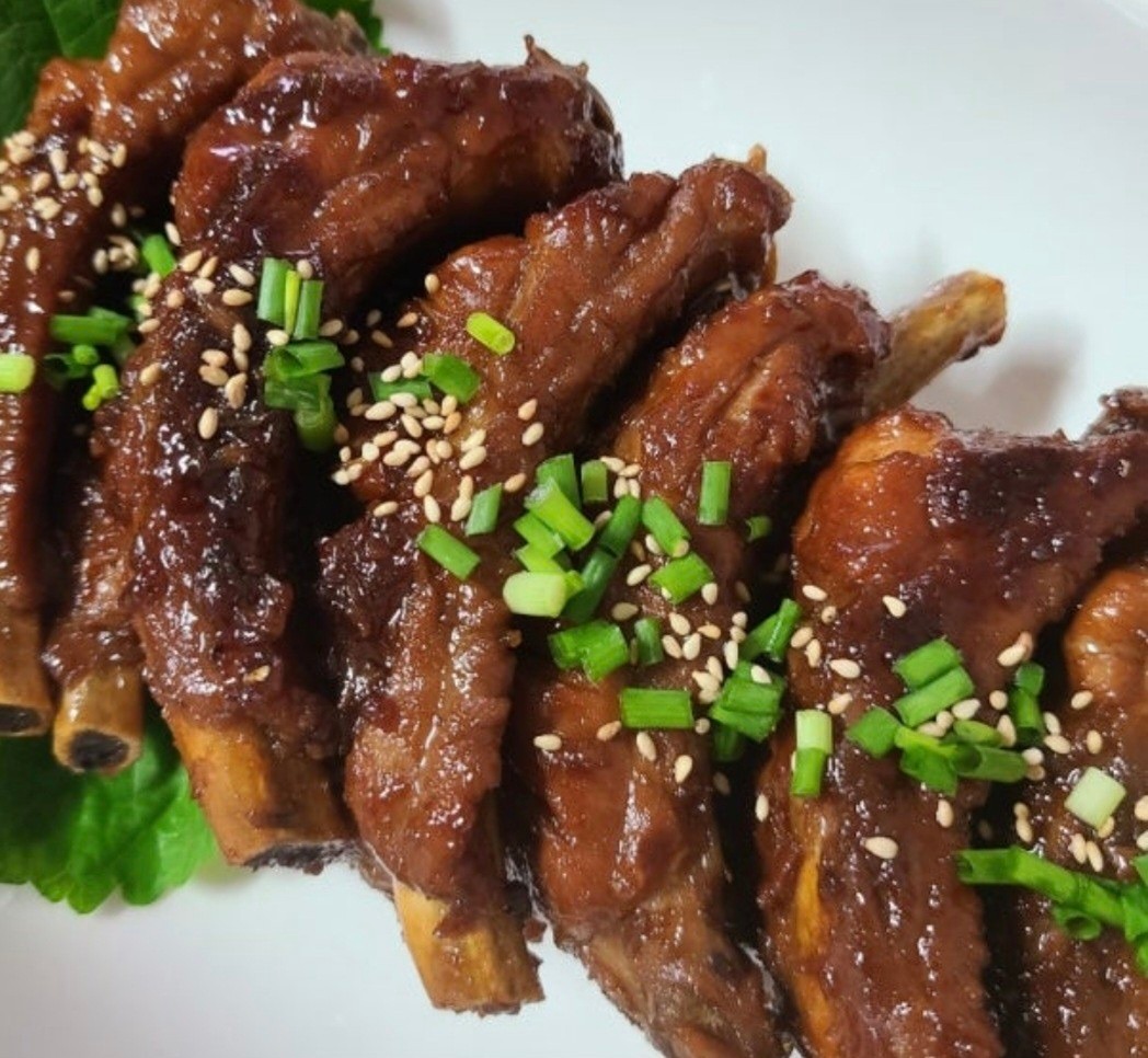 등갈비찜ㆍ들기름막국수ㆍ야채케익
