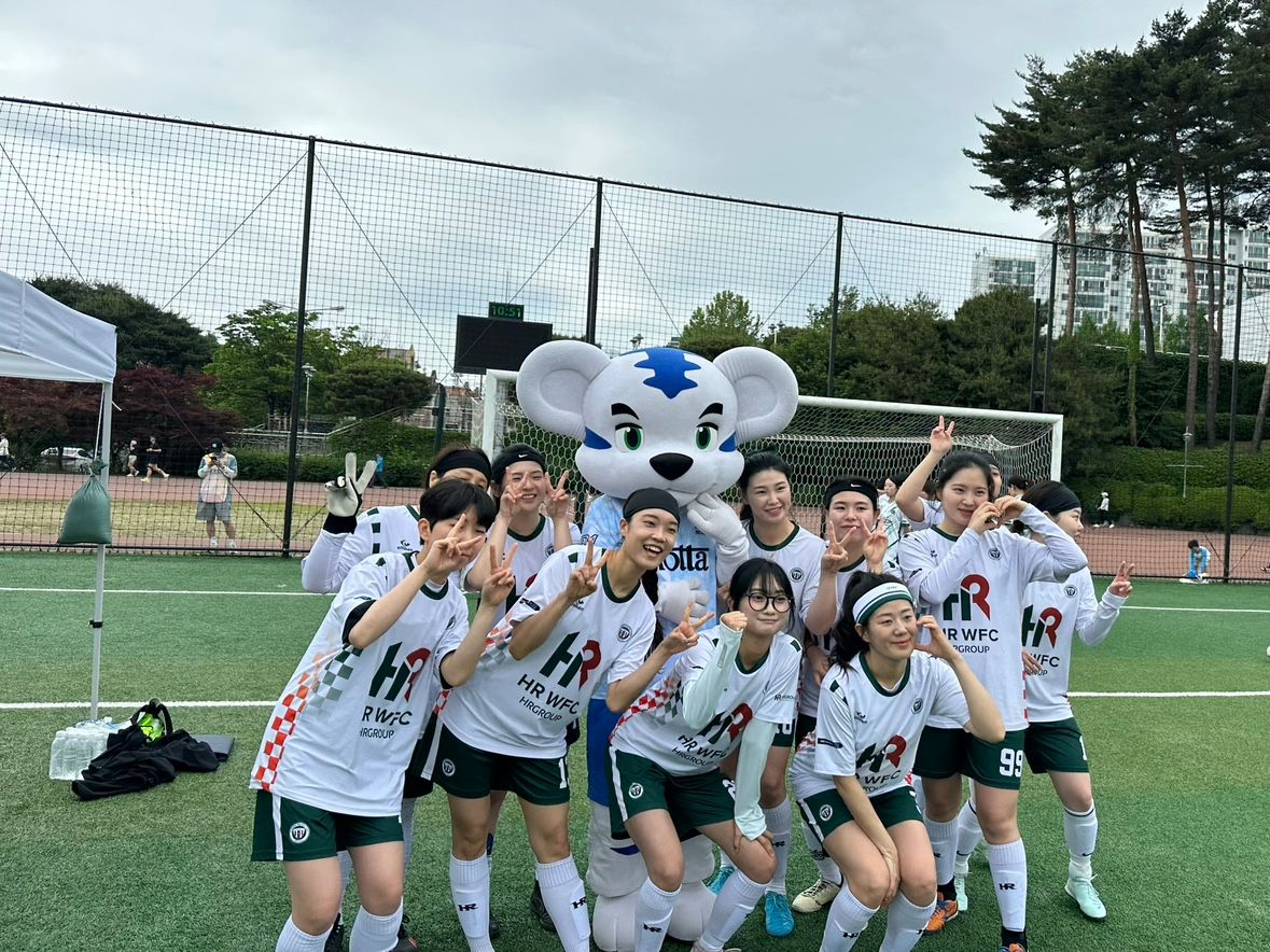 ⚽️HRWFC 여성풋살팀🏟️ 앨범 사진