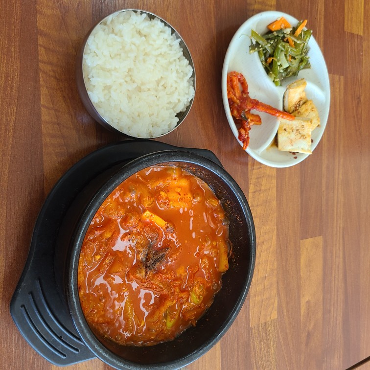 김치찌개