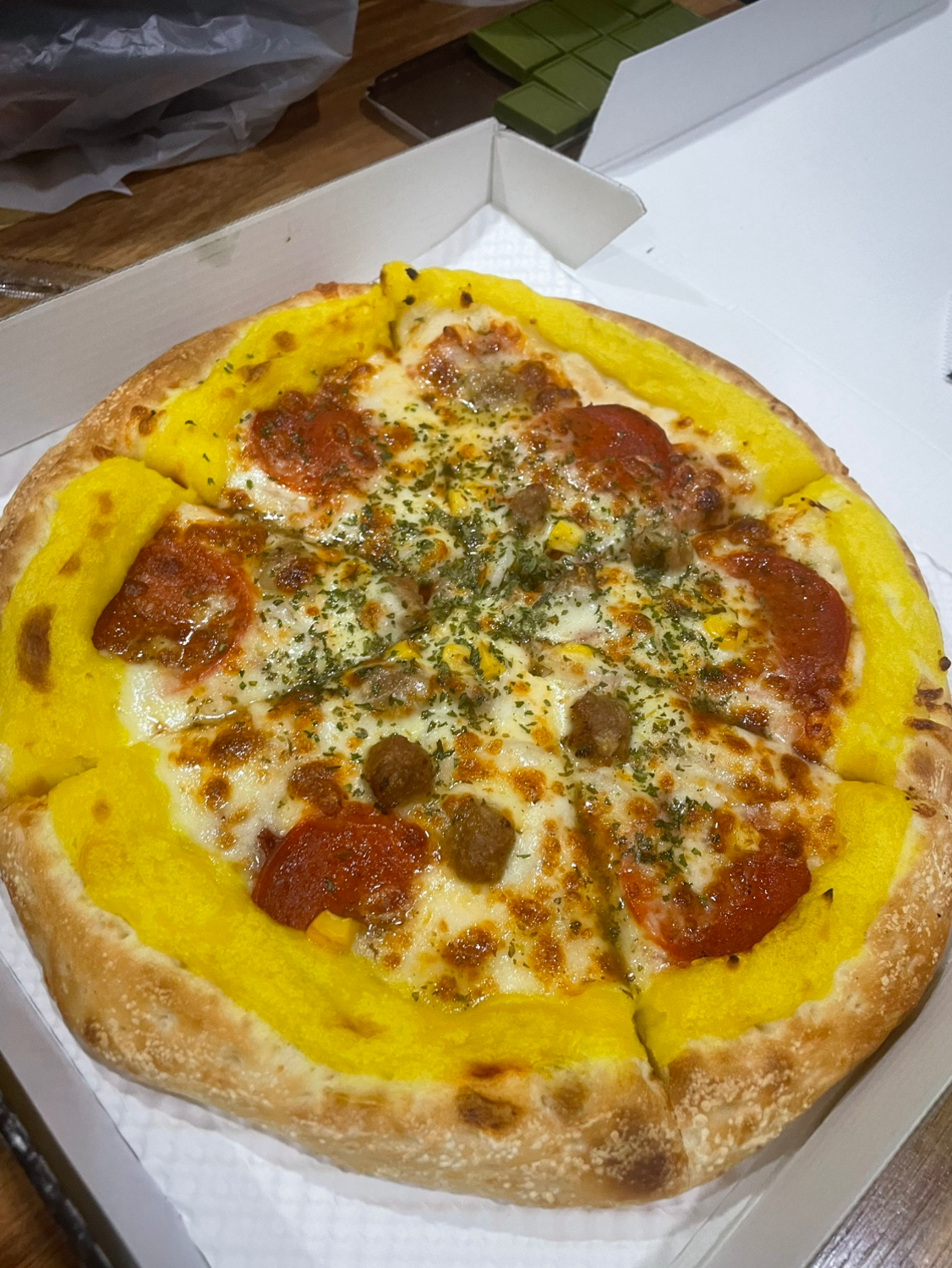 우리가게만오면 왜 피자치킨일까….