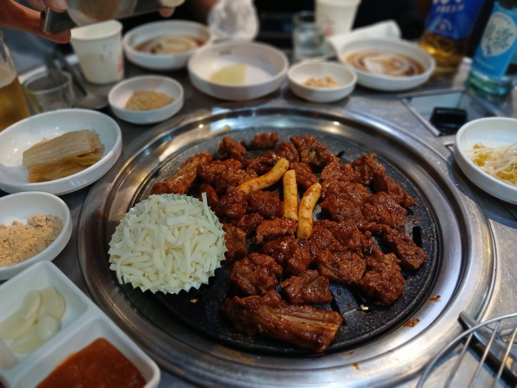 재밌있엇더여