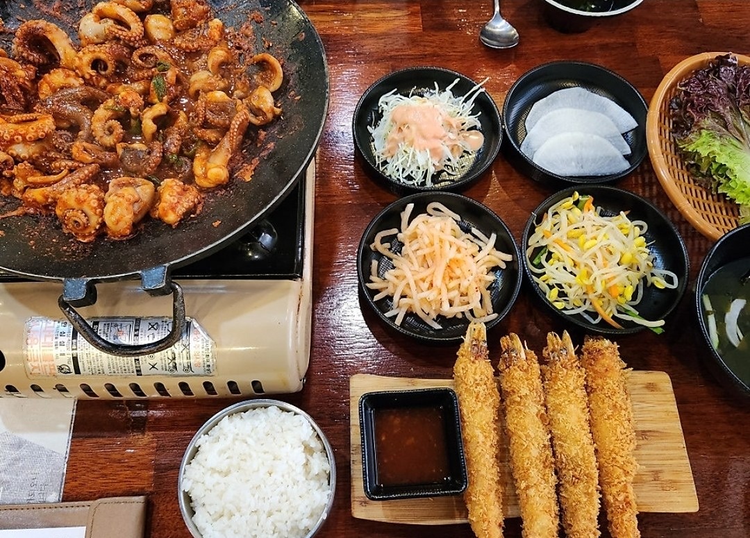 매콤한 쭈꾸미 원하시나요~^^