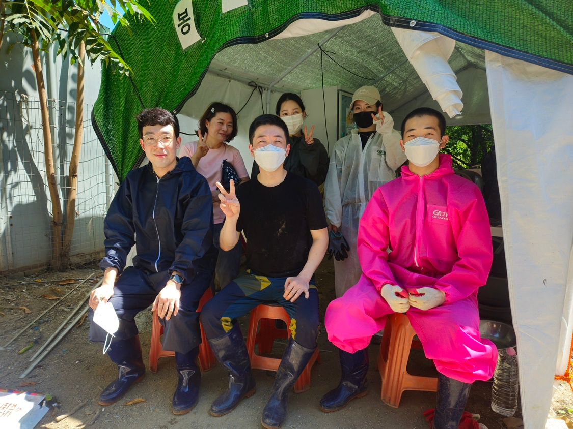 강아지 유기견 봉사모임 앨범 사진
