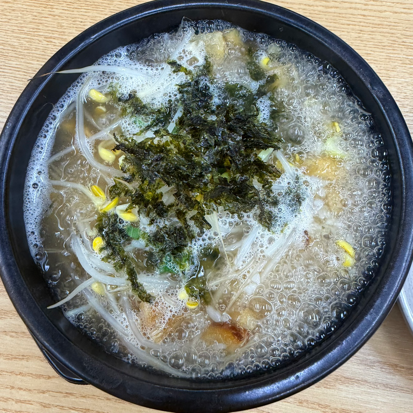 첫 정기모임 무사히 마쳤습니다
다음주 일요일에도 9시 클래스윔에서 진행합니다
모두 매너 좋으시고 함께 나아가는 기분이들어 좋았습니다
수영도 하고 맛있는것도 먹고 행복한 하루 시작이었습니다 
즐거운 수영 생활 보내셔요~.~