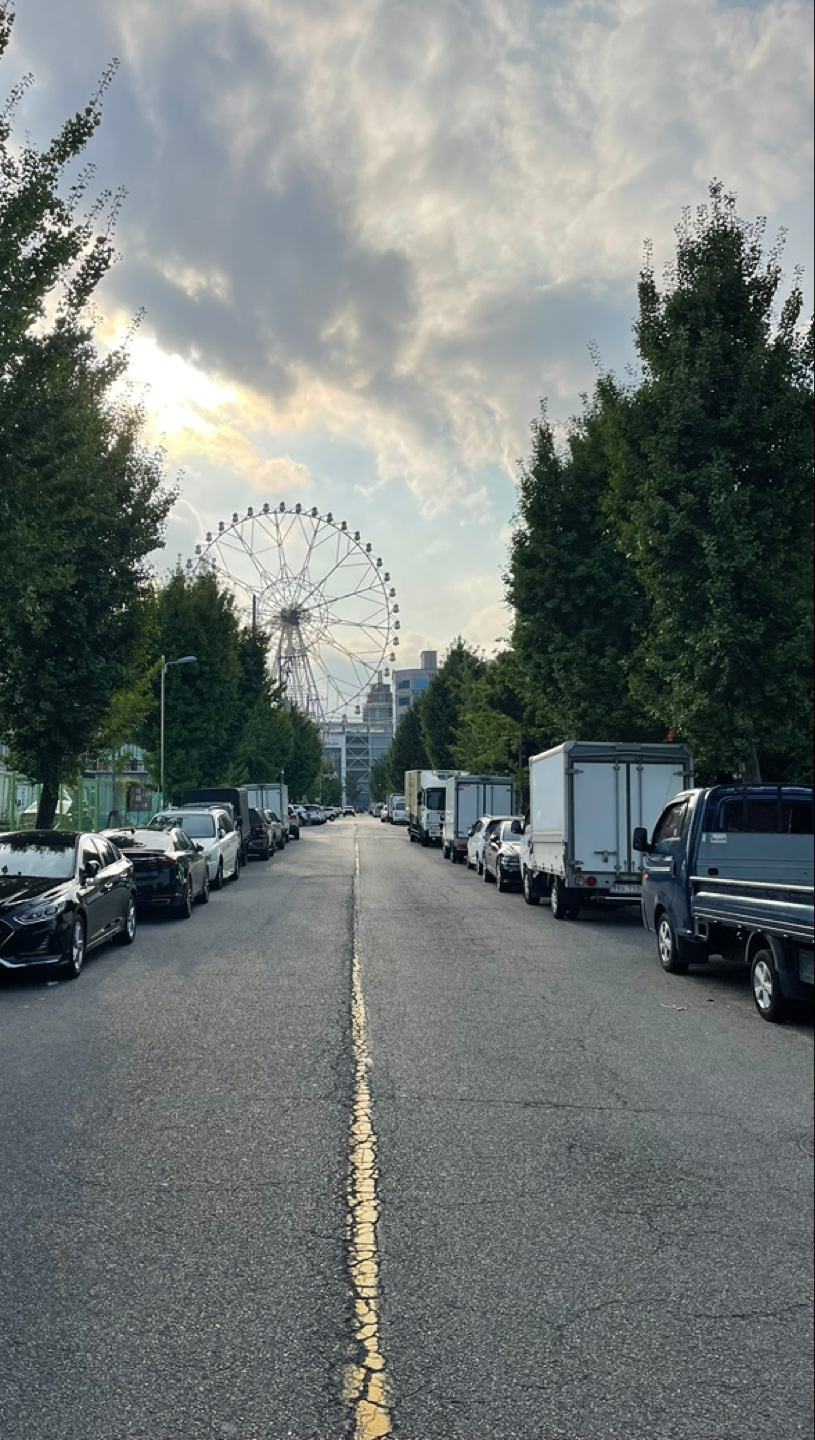 하늘도 보고 한컷도 남깁니다!