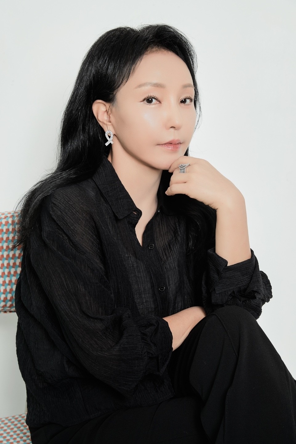 락과 애절하고 감미로운 발라드를 좋아합니다