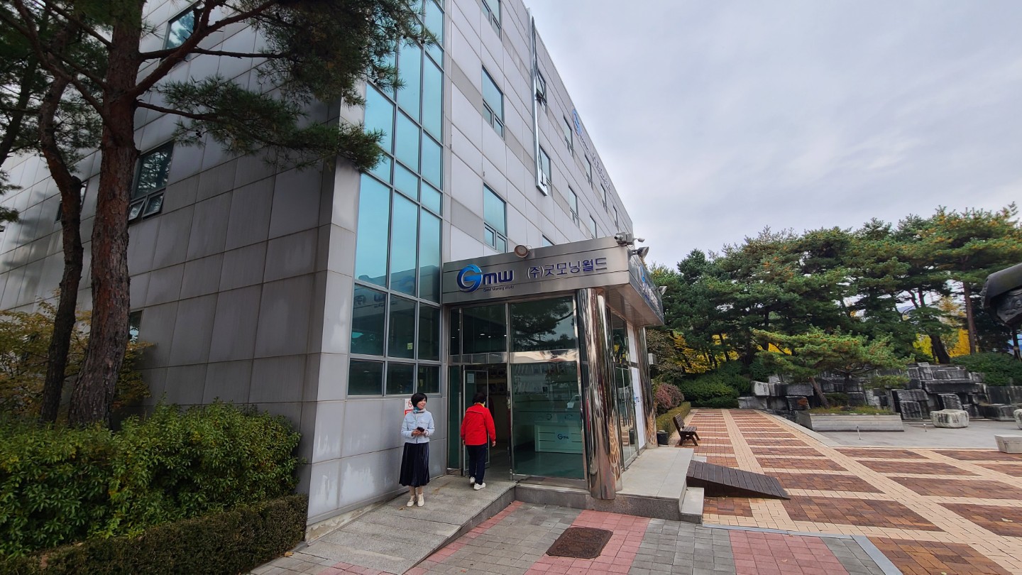 Post image 16