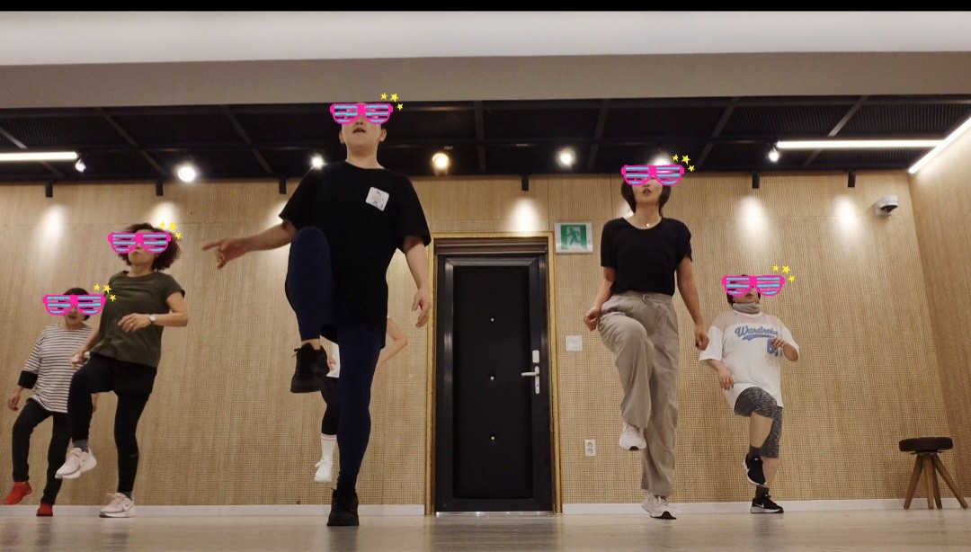 Post image 6