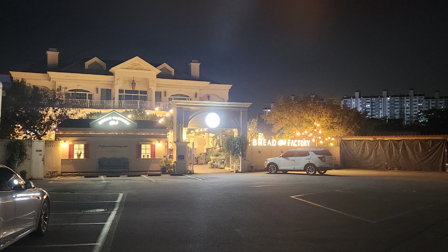 Post image 15