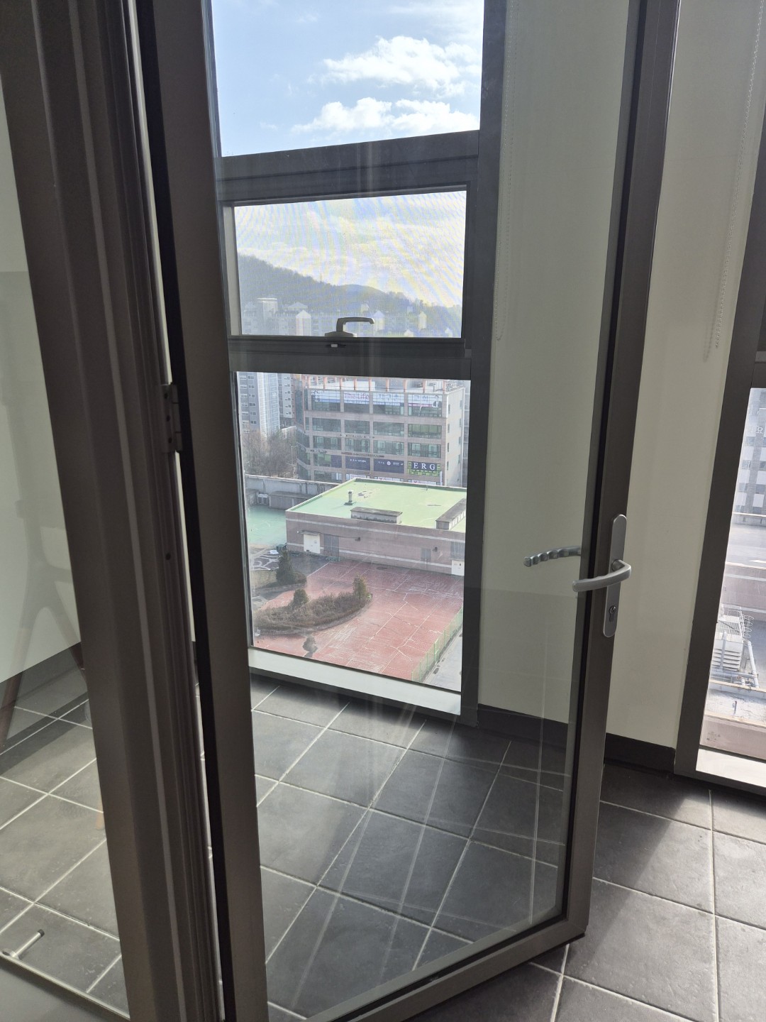 Post image 10