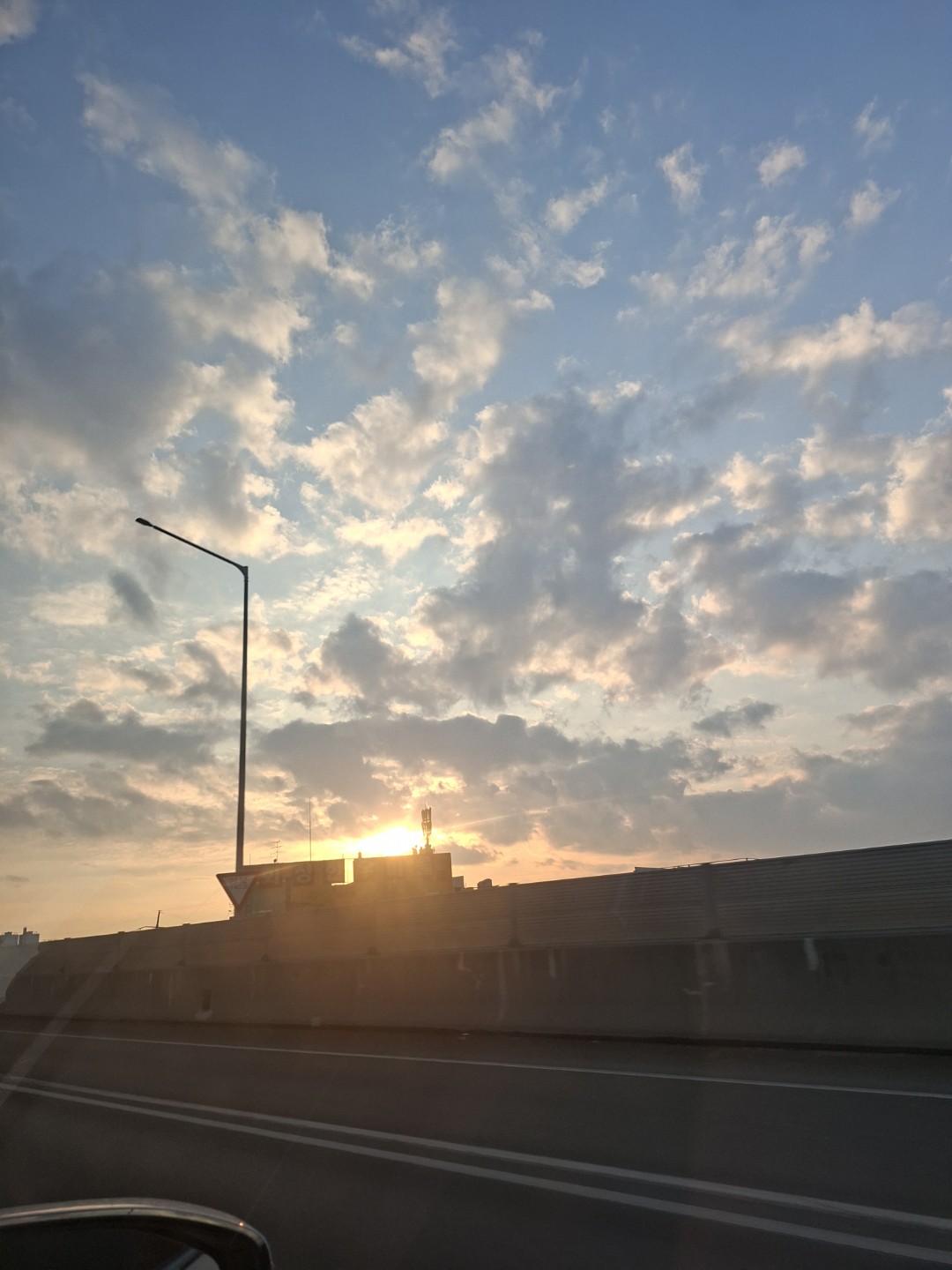 Post image 4