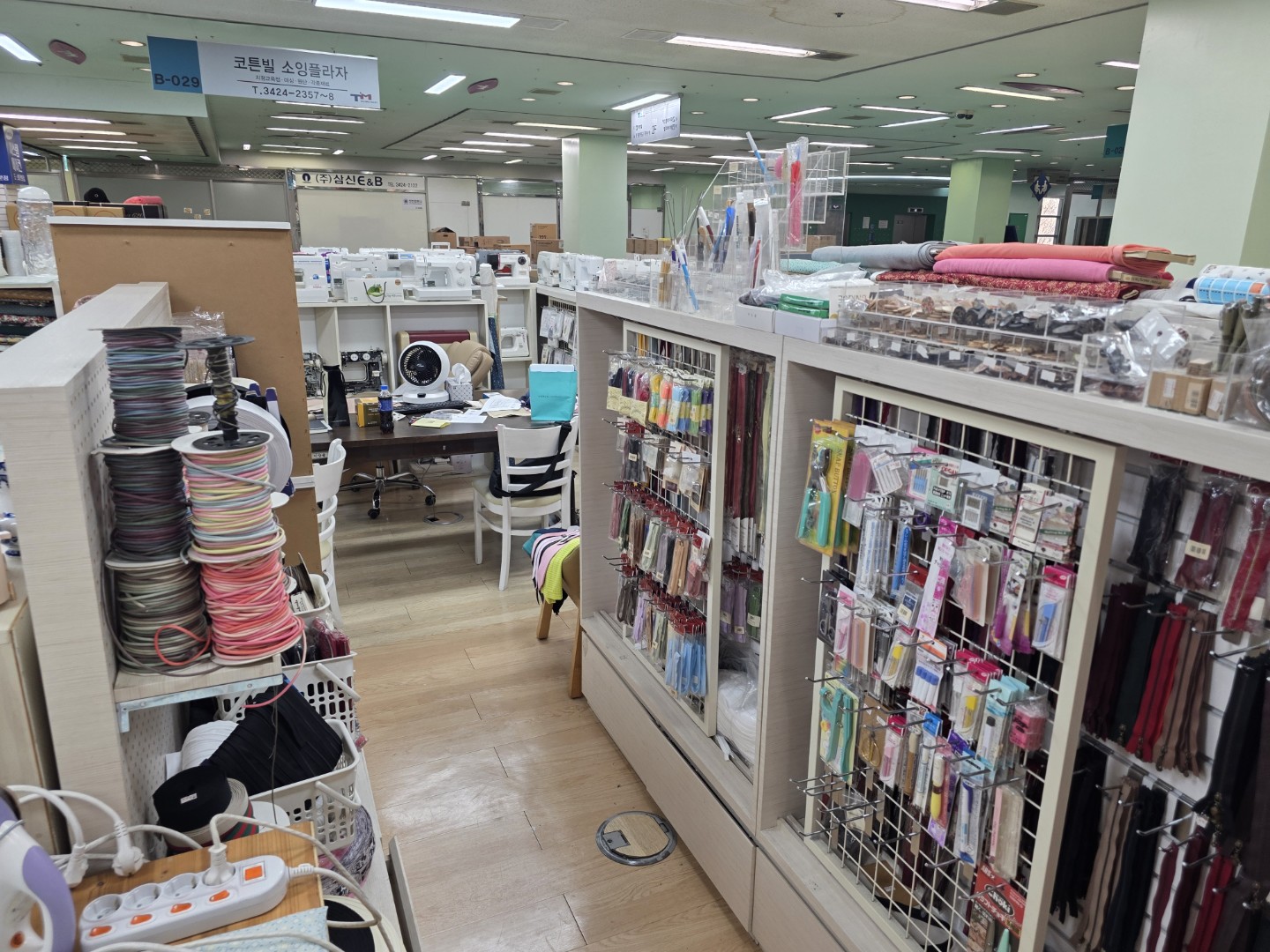 Post image 15