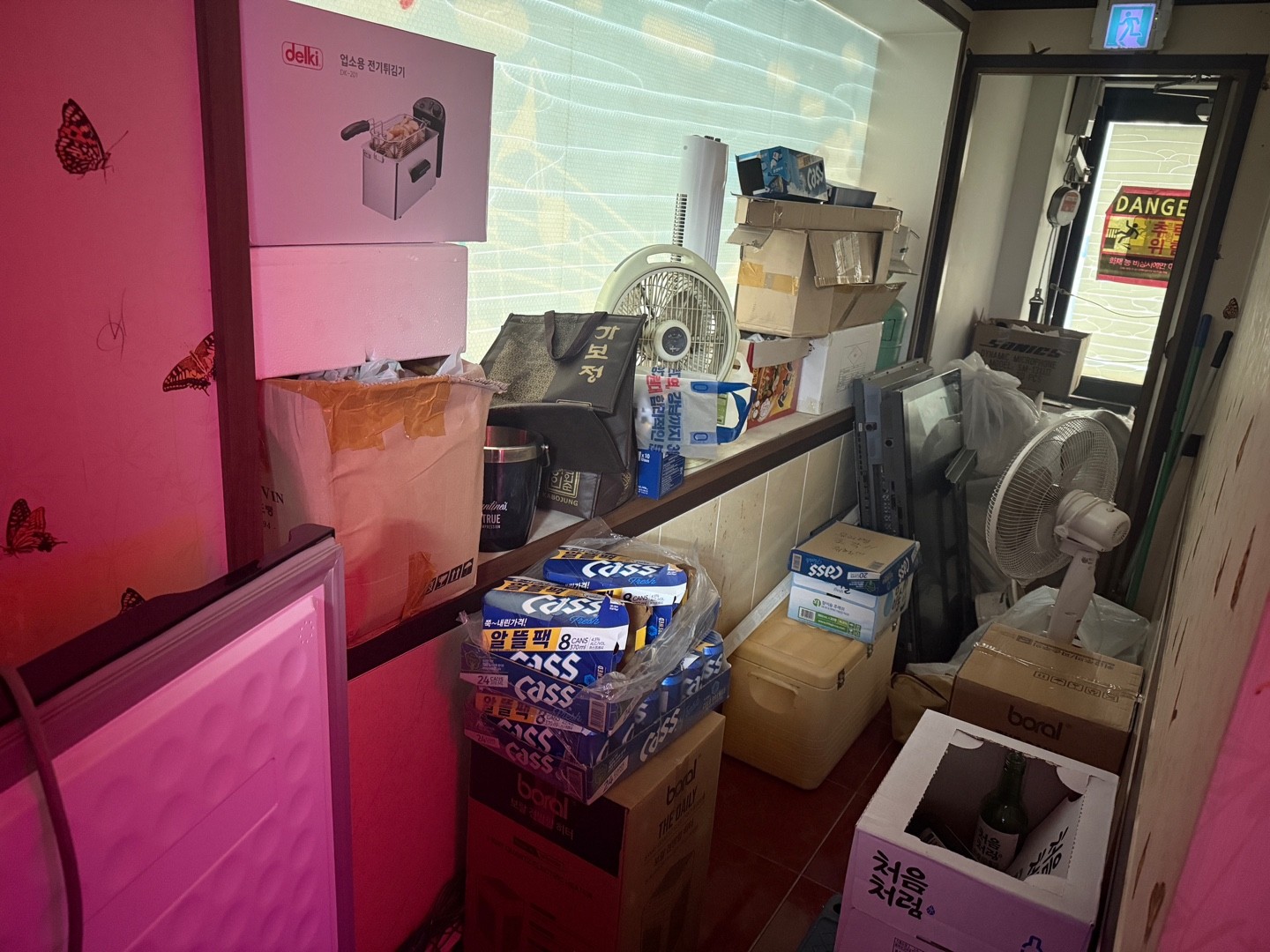 Post image 12