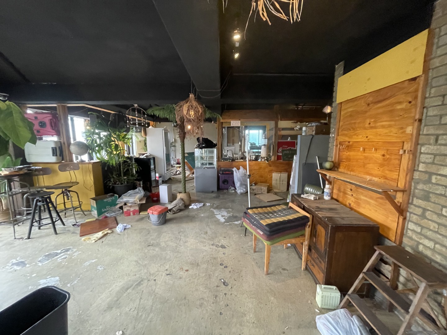 Post image 11