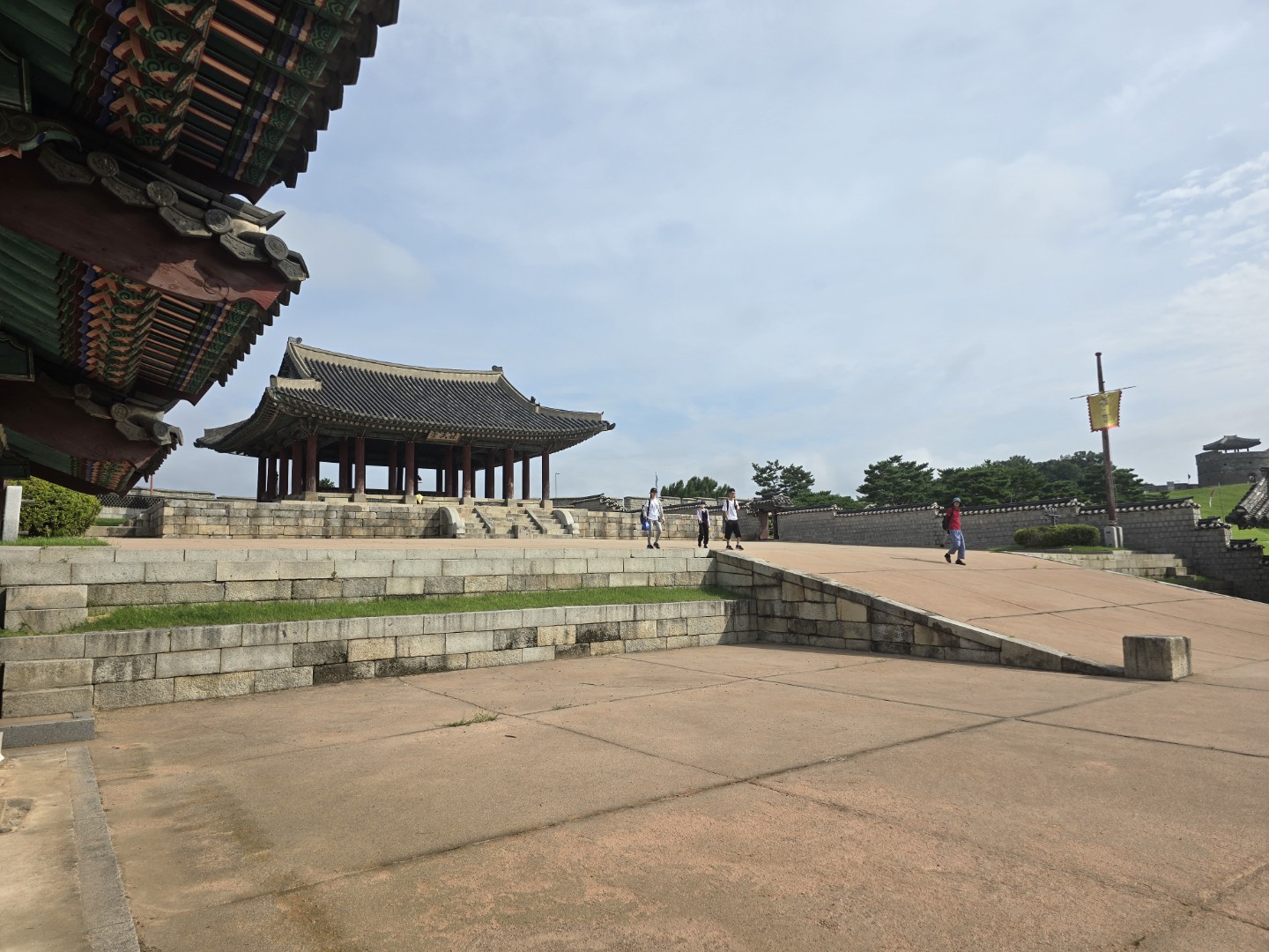 Post image 3