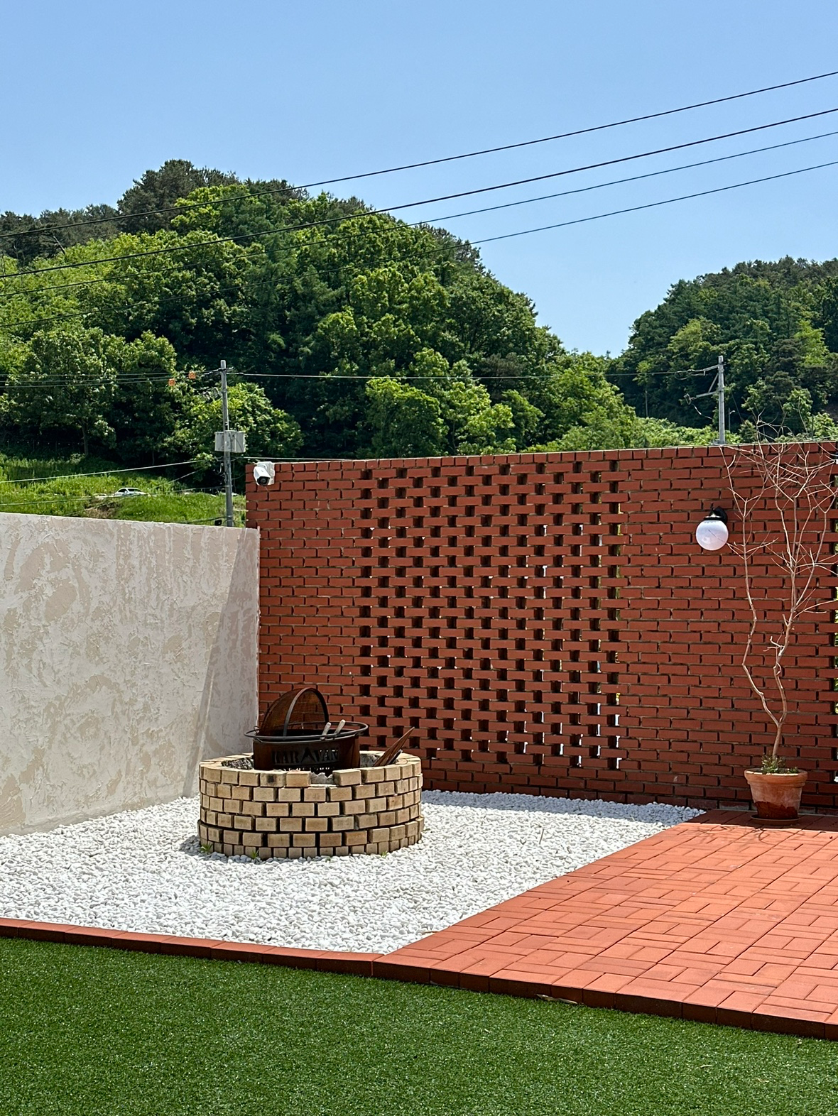 Post image 12