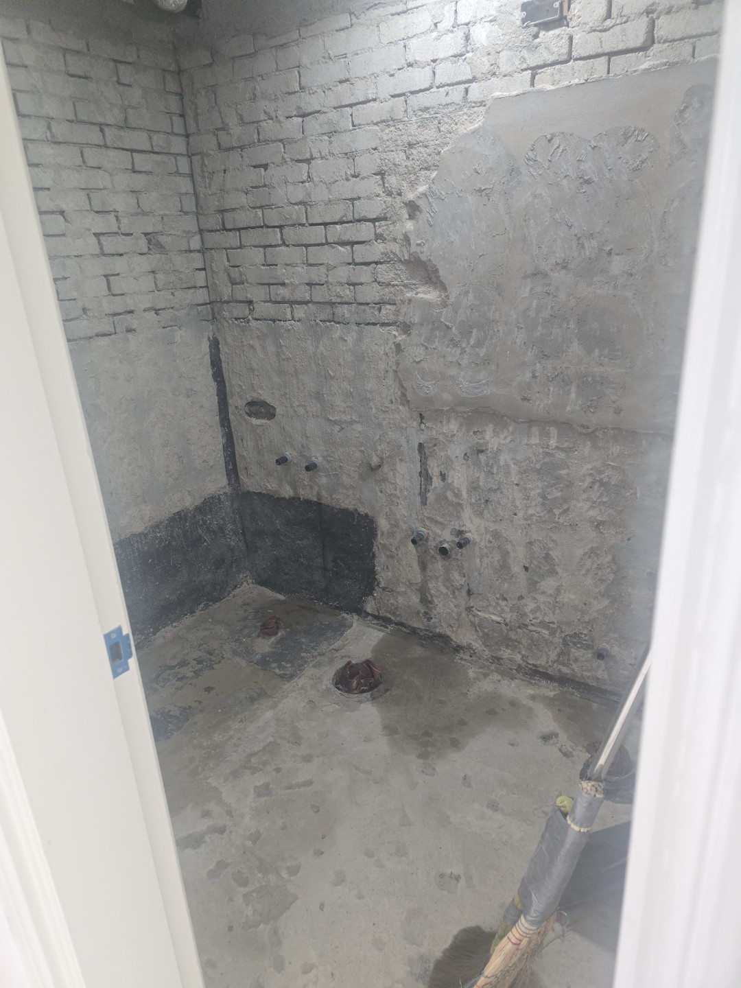 Post image 7