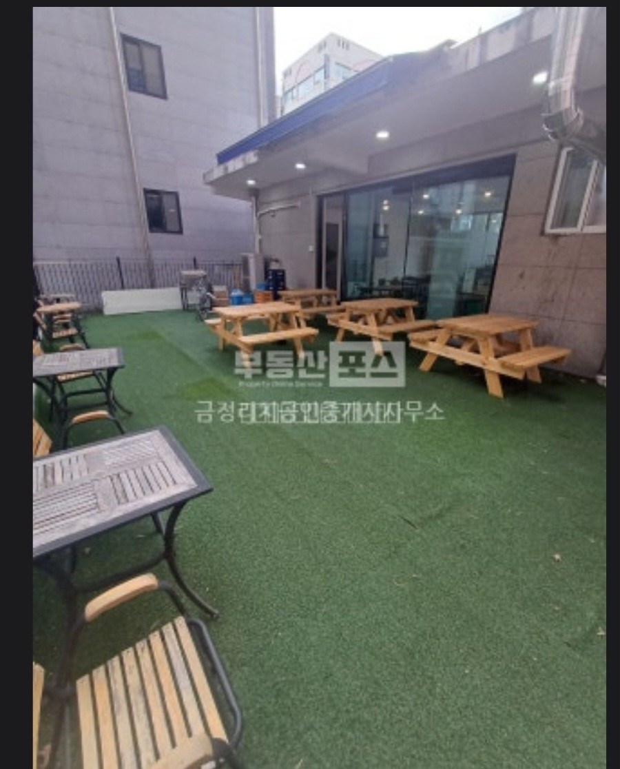 Post image 3