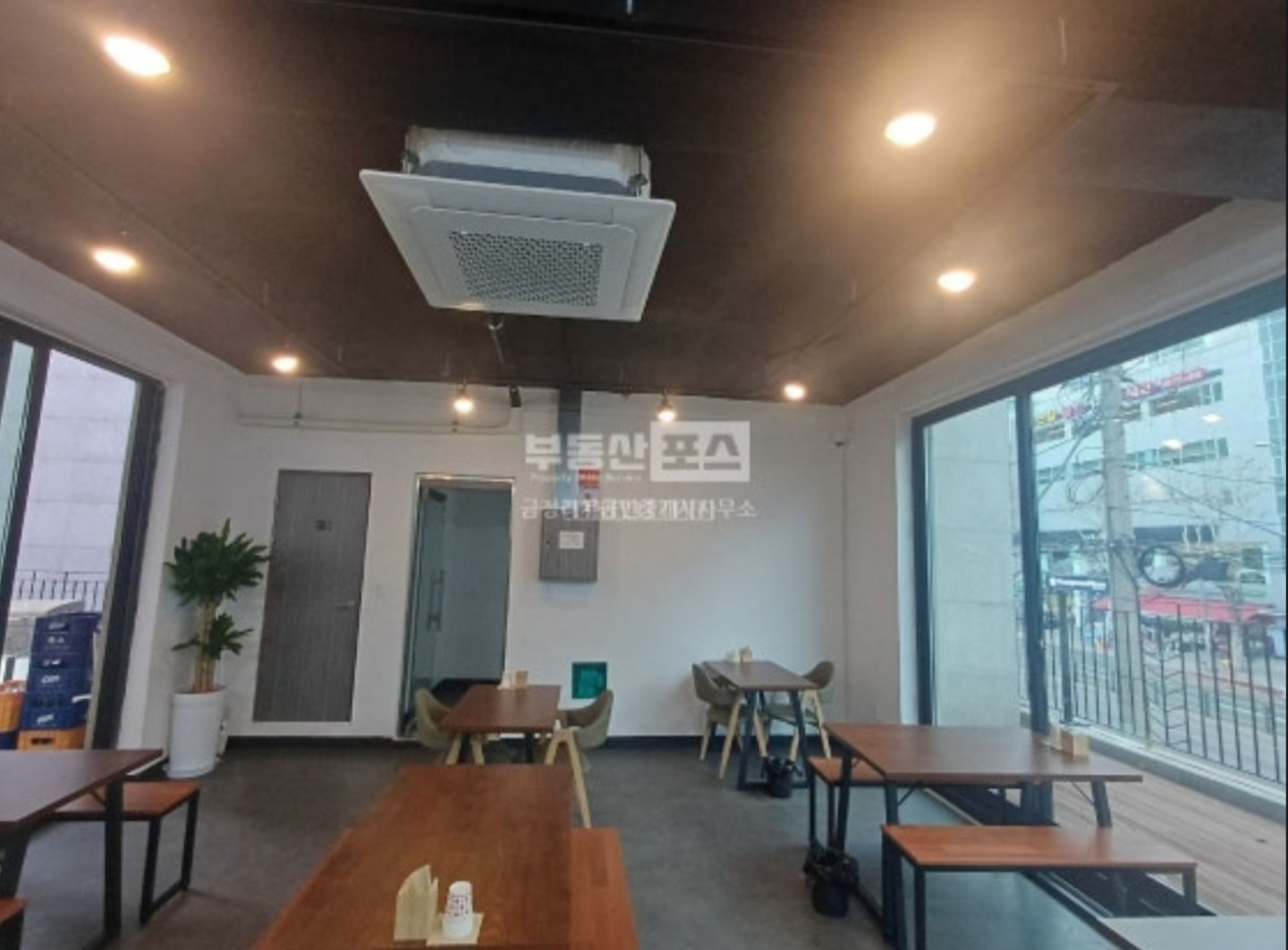 Post image 8