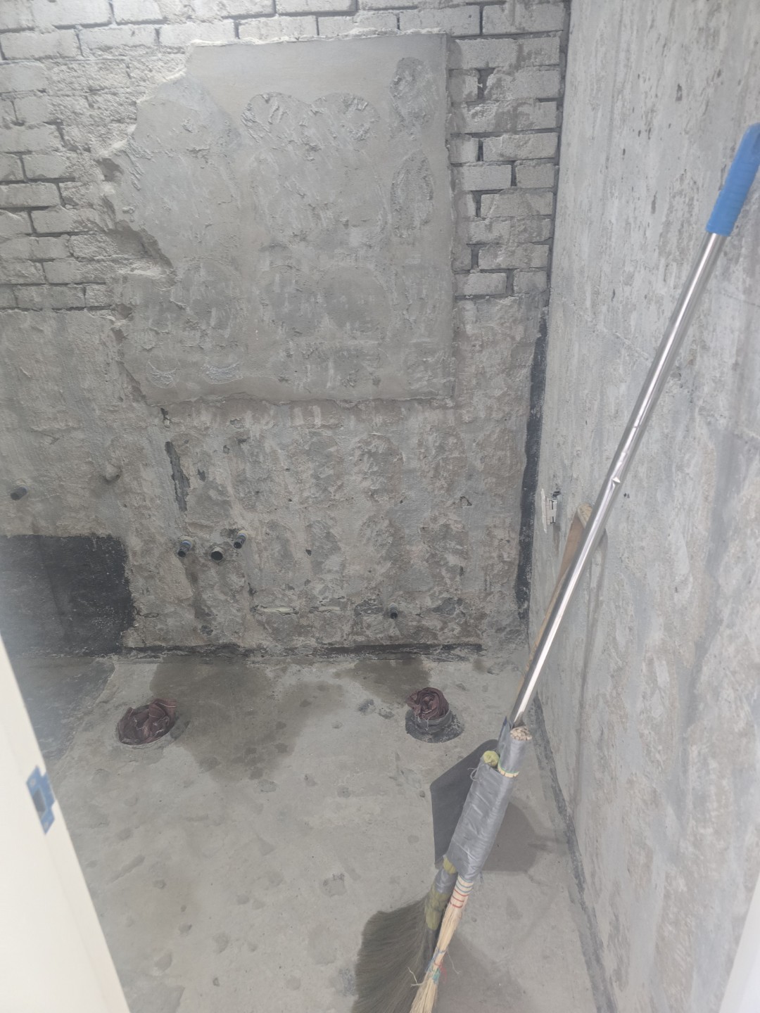 Post image 12