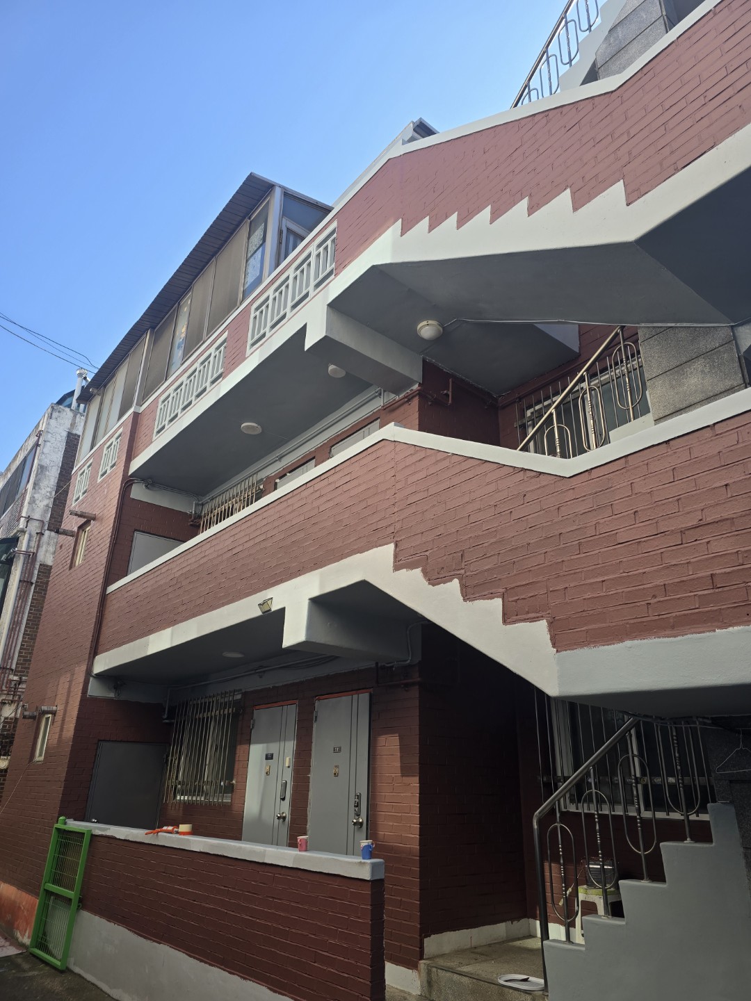 Post image 8