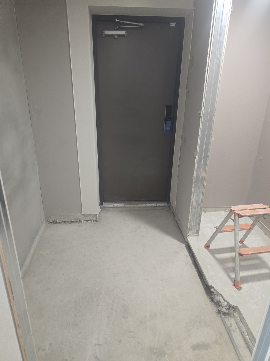 Post image 25